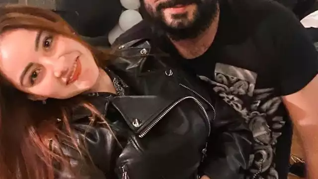 La novia de José Eduardo es Paola Dalay, una modelo de 19 años