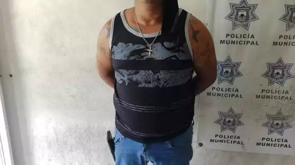 El detenido fue encarcelado en el Cereso de Cozumel hasta que se defina su situación legal