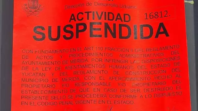 Así se mostraron en redes sociales los sellos de suspensión al gimnasio