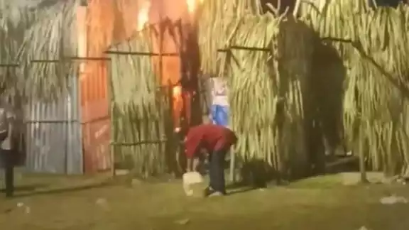 El incendio fue sofocado por Policías Municipales El incendio fue sofocado por Policías Municipales
