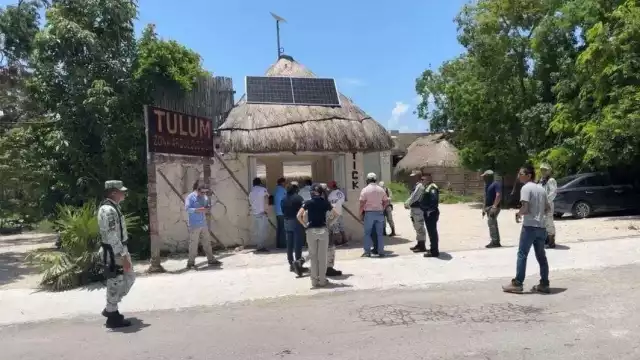 La pareja pagó mil 500 cada uno por un tour en la zona arqueológica de Tulum