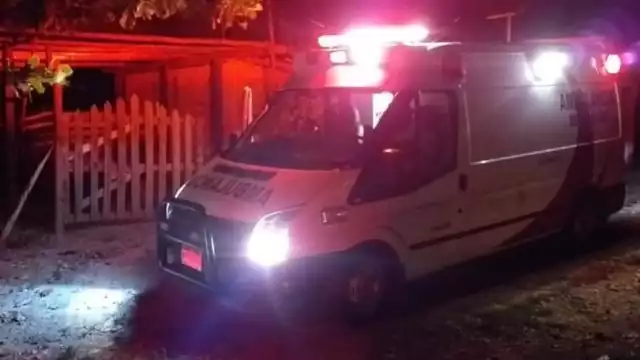 Autoridades acudieron al lugar para las indagaciones del caso y el levantamiento del cadáver