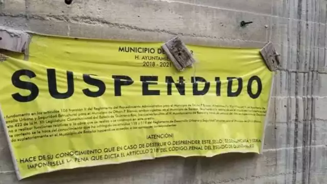 Los denunciantes declararon que la obra en Bacalar tiene sellos de suspensión desde hace varias semanas