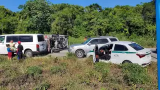 Por accidente rumbo a Cancún cierran la carretera 307