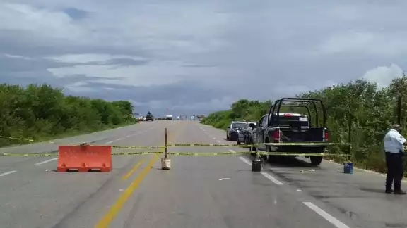 Hubo cuatro detenidos por negarse a resguardarse en sus viviendas durante la madrugada Hubo cuatro detenidos por negarse a resguardarse en sus viviendas durante la madrugada