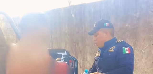 Paramédicos atendieron al joven reportado como desaparecido