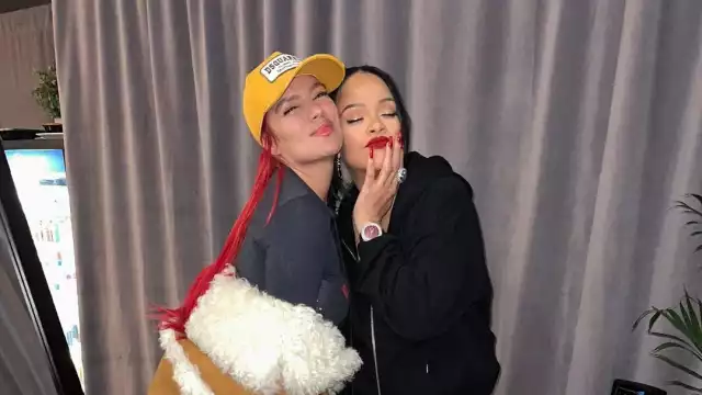 Karol G y Rihanna, ¿Se imaginan una colaboración?. Foto: Especial