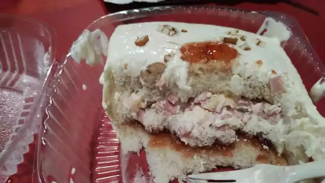 Aunque no es el tradicional sandwichón, el usuario lo llamó horripilante