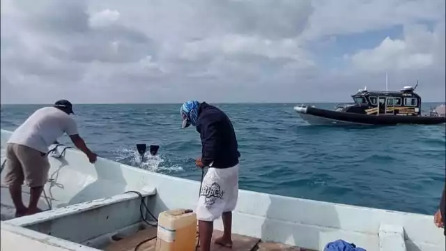 Yosmar S., presunto buzo,  continúa desaparecido.