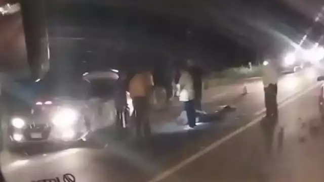 El hombre fue levantado con fractura de tibia y peroné del pie izquierdo