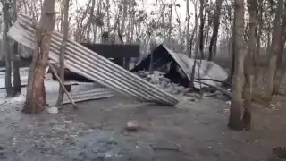 La casa de madera y lámina de dos abuelitos de Candelaria fue consumida por el fuego