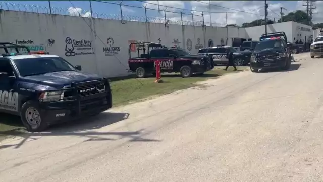 Al lugar han llegado autoridades policiales y paramédicos