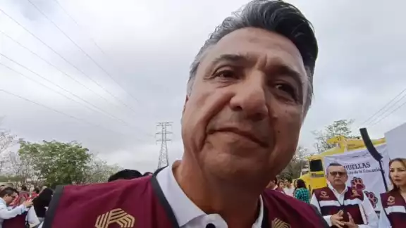 Raúl Pozos Lanz, titular de la Secretaría de Educación de Campeche, ha intervenido en el caso del CBTIS 9 Raúl Pozos Lanz, titular de la Secretaría de Educación de Campeche, ha intervenido en el caso del CBTIS 9