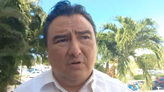 Ricardo Farfán pide a la FGE Campeche aclarar el cateo Ricardo Farfán pide a la FGE Campeche aclarar el cateo