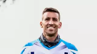 Vikonis tuvo que dejar a su equipo para regresar a Uruguay