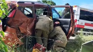 Accidente en la Mérida-Cancún deja seis lesionados; dos están graves