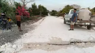 Los topes buscan proteger principalmente a peatones y estudiantes.