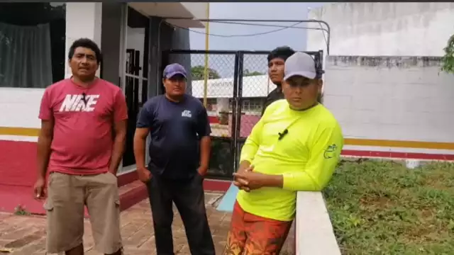 Al no contar con la licencia para captura de langosta, Sánchez pidió una mordida de 10 mil pesos