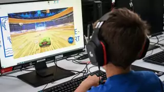 Diputado del PVEM propone considerar materia de salud adicción a videojuegos