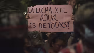 Defender el agua, un riesgo creciente: Yucatán enfrenta conflictos por granjas porcícolas y contaminación del acuífero