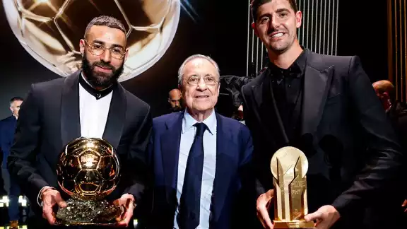 Thibaut Courtois se coronó como el mejor portero del mundo en la entrega del Balón de Oro