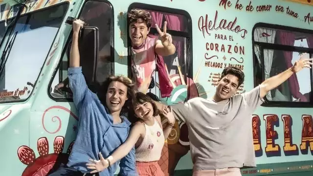 Jorge Blanco, Lalo Brito, Michael Ronda y Farah Justiniani se encuentran grabando Papás por Encargo en Campeche