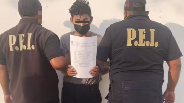 El joven de 19 años es acusado por asesinar a una mujer de 51 en Tixkokob