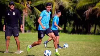 Los Pioneros Junior de Cancún se enfrentarán a los Tiburones de Progreso