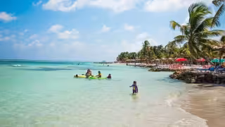 Los turistas son retenidos en el puerto Costa Maya de Mahahaul, por lo que no visitan más zonas del destino turístico