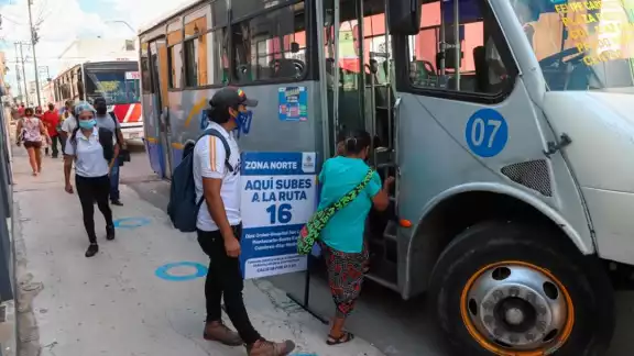 Los precios del camión en Mérida van desde los 7.50 pesos