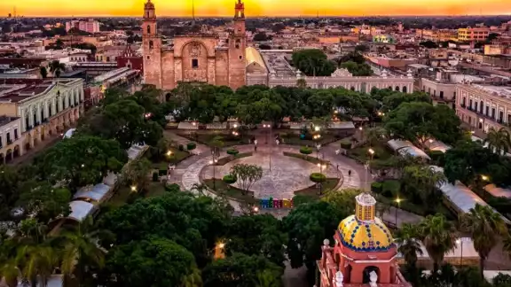 El Centro Histórico de Mérida es una de las colonias para invertir El Centro Histórico de Mérida es una de las colonias para invertir