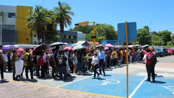 Los simulacros en Ciudad del Carmen se realizaron de manera simultánea en distintos puntos Los simulacros en Ciudad del Carmen se realizaron de manera simultánea en distintos puntos