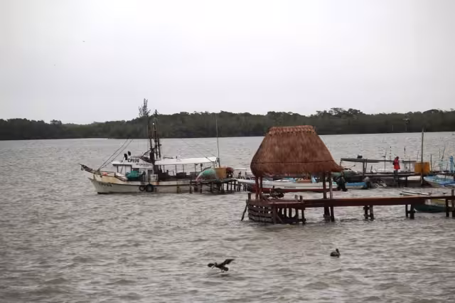 Cerca de la once de la noche se reportó al puerto de Chiquilá que se llevaba un pescador descompresiónado y de gravedad