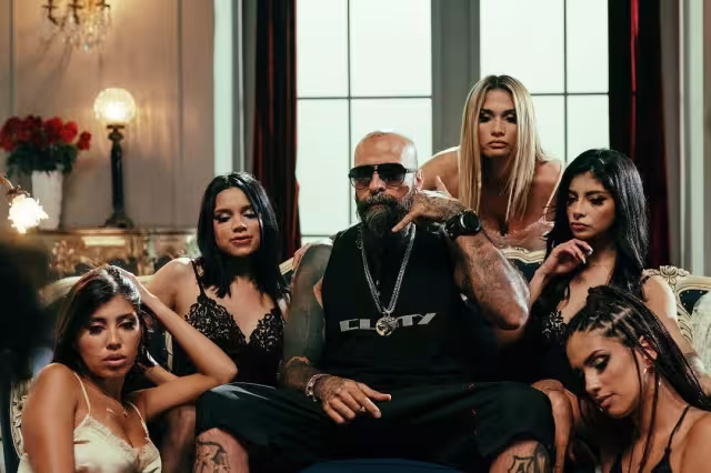 Babo siempre se ha caracterizado por ser un cantante polémico y de  música explicita en temas de drogas y sexo. Foto:Especial