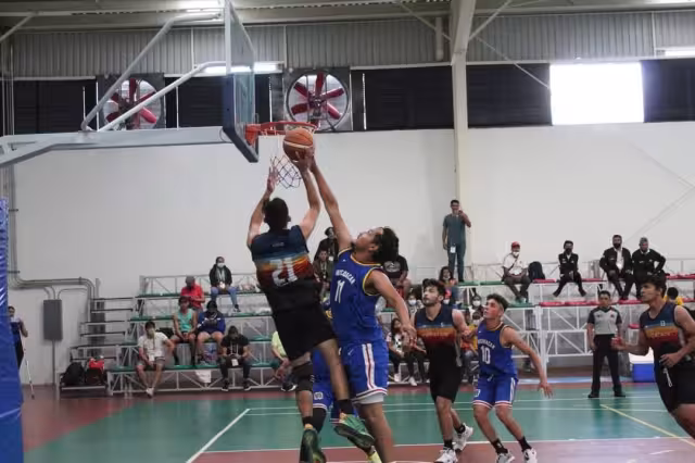 La selección de básquet de Yucatán cayó ante Michoacán
