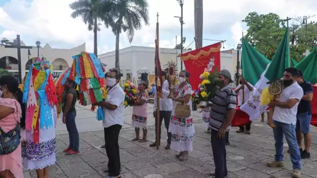 Las “Noches de Octubre” en honor al Santísimo Sacramento datan del año de 1878