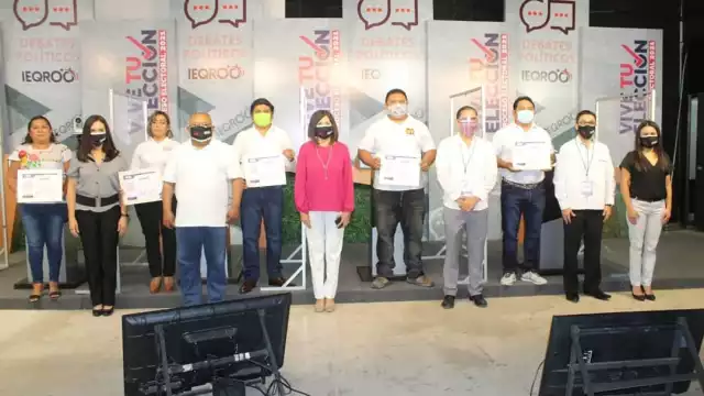 La actual alcaldesa de José María Morelos, Sofía Alcocer Alcocer, quien pretende relegirse no acudió a debatir