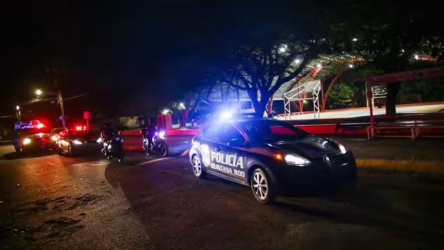 Las autoridades bajaron la tela