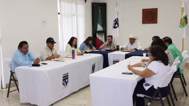 El Alcalde aseguró que “mi compromiso es primero con los tizimileños y luego con los trabajadores”