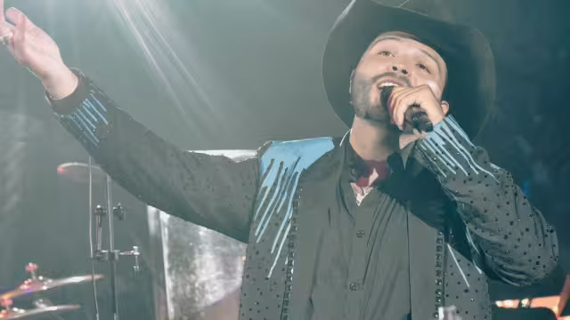 Leonardo Aguilar está presentando su nuevo sencillo. Foto: Instagram