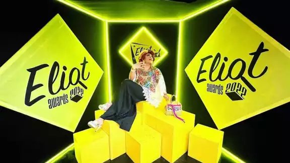 Ruperta Pérez Sosa presumió su fotografía como 'La Más Mestiza' de los Premios Eliot Ruperta Pérez Sosa presumió su fotografía como 'La Más Mestiza' de los Premios Eliot