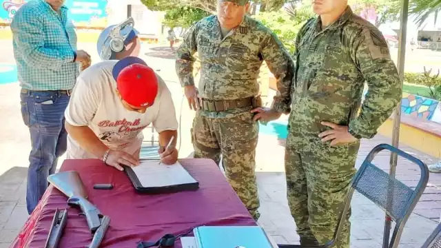 El hombre recibió dos mil pesos por la destrucción de una escopeta