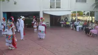 Se menciona que el Gobierno anterior tenía una deuda de 2.5 millones de pesos con la organización