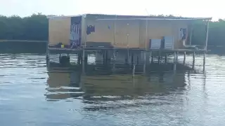 Huracán Grace: Autoridades desalojan a más de 100 pescadores de Banco Chinchorro, Q.Roo