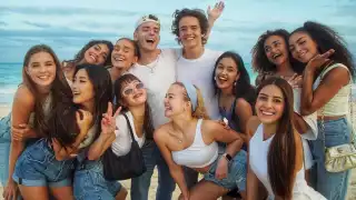 Kyle Hanagami, declaró que se encontraban en la Riviera Maya en cuarentena con todo el grupo, pero aprovecharían esta ocasión para ensayar