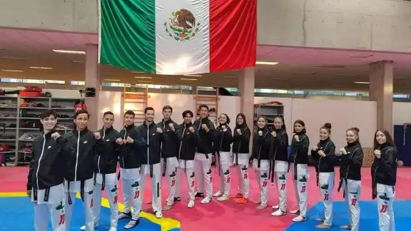 El equipo está integrado por 16 elementos mexicanos El equipo está integrado por 16 elementos mexicanos