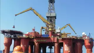 Blackford Dolphin es una plataforma de perforación semisumergible de un diseño mejorado Aker H-3 construido en 1974