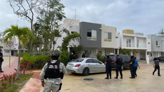 A 46 días del homicidio de Nacho Sánchez, la FGE catea la casa del candidato Tirso Esquivel A 46 días del homicidio de Nacho Sánchez, la FGE catea la casa del candidato Tirso Esquivel