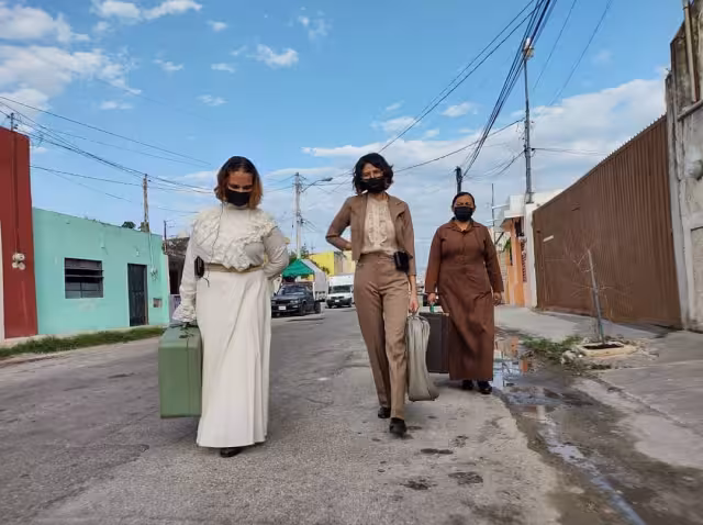 El montaje está a cargo de Corriendo con Lobas. Laboratorio escénico.
