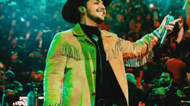 La gira 'Botella tras Botella' del cantante llegará a Cancún, Quintana Roo